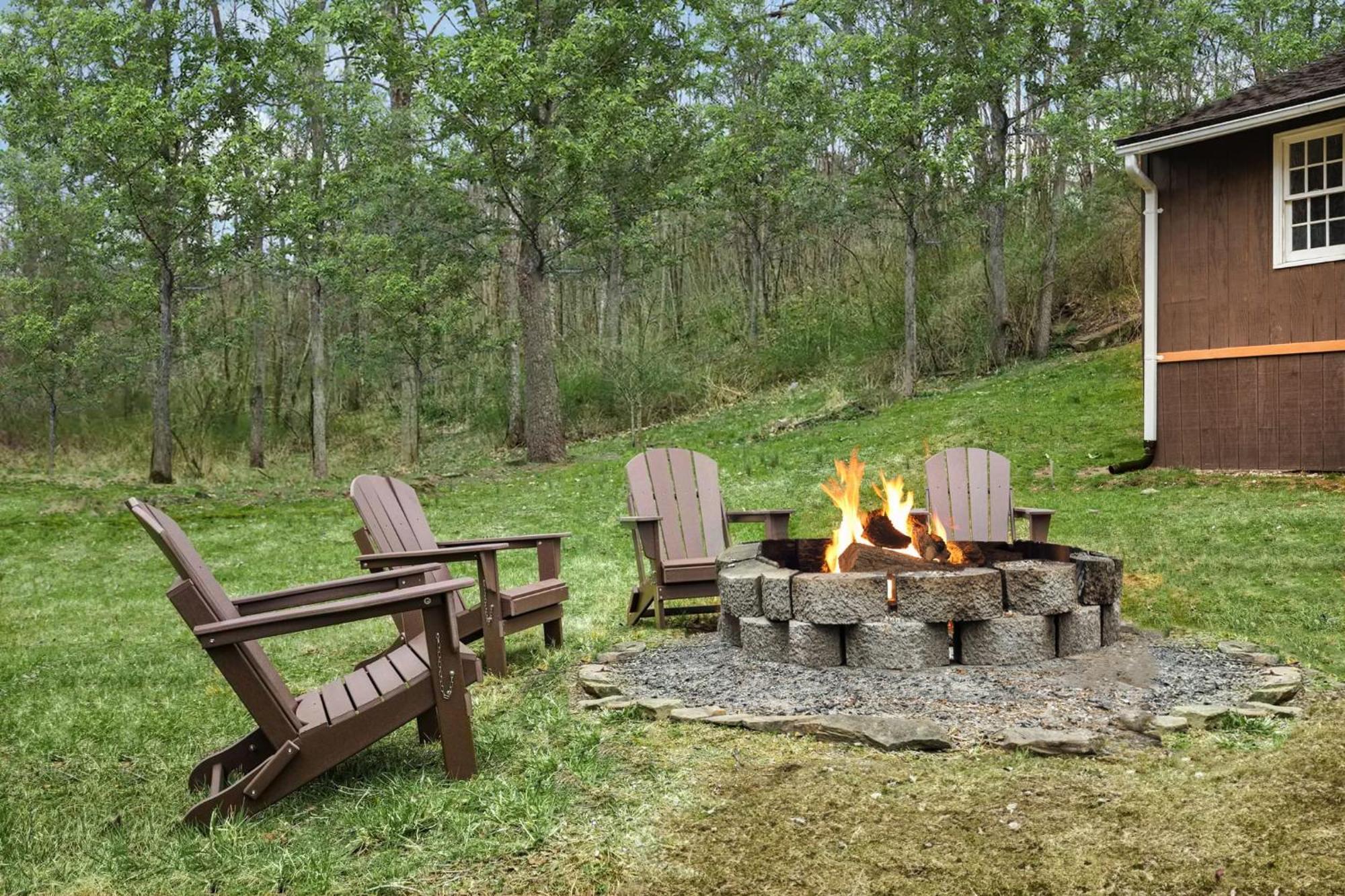 Creekside Cabin W Hot Tub, Fire Pit, Grill, Wifi! Basye Dış mekan fotoğraf